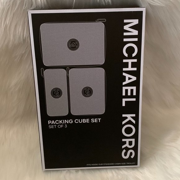 MICHAEL KORS Nylon/Mesh Travel Packing Cube Set of 3 - Picture 2 of 3